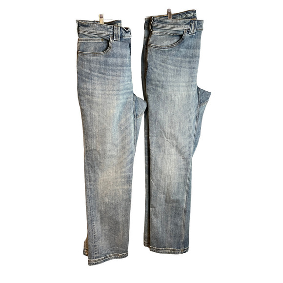 Duluth Trading Company Men’s Ballroom Double Flex Relaxed Fit Jeans - Picture 12 of 16